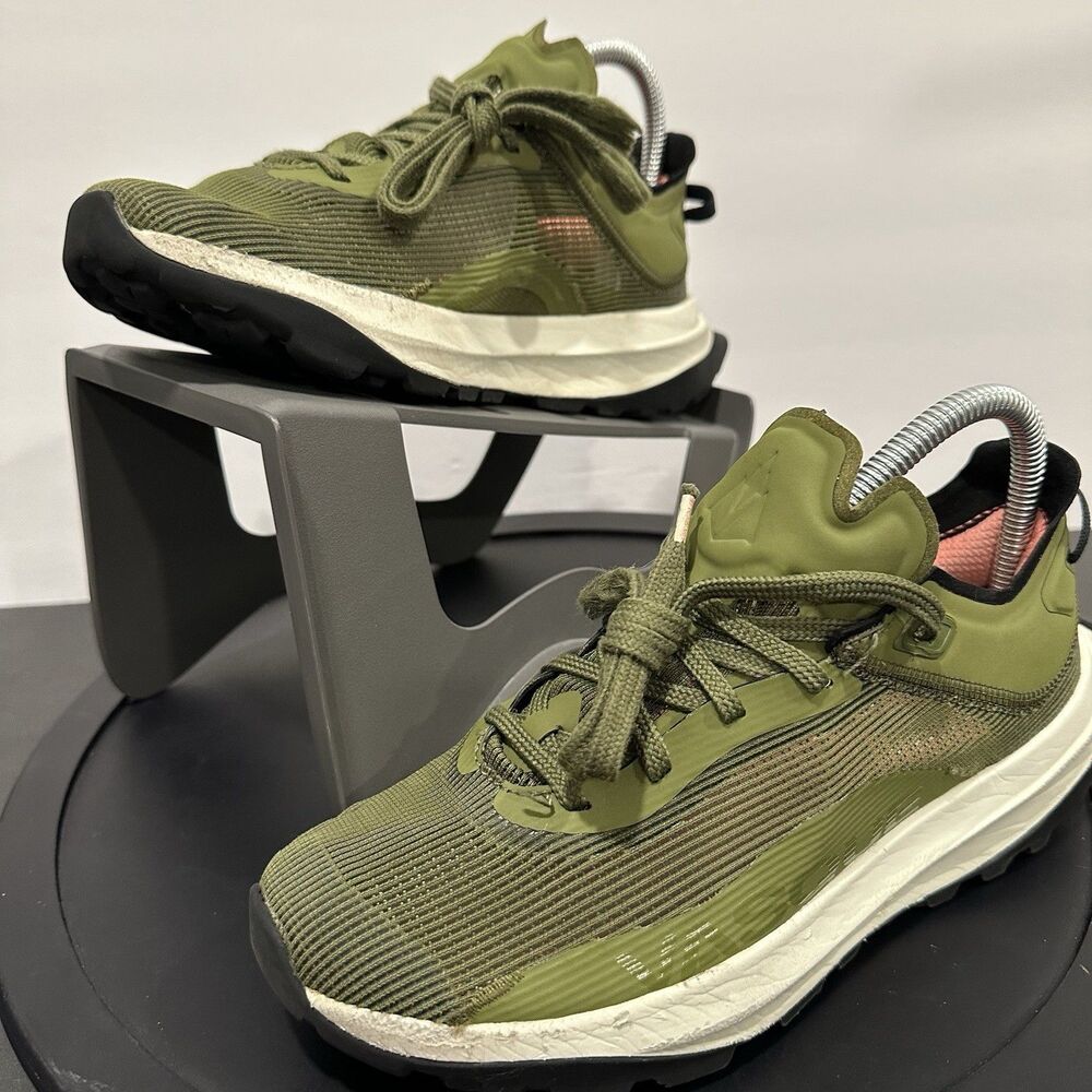 Vasque Re Connect Here Low Women's Size 6.5 Hiking Running Sneakers Olive Green